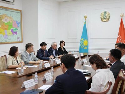 ТҮРКІСТАН МЕН ПХОХАН МЕДИЦИНА САЛАСЫНДАҒЫ ӘРІПТЕСТІКТІ КҮШЕЙТЕДІ