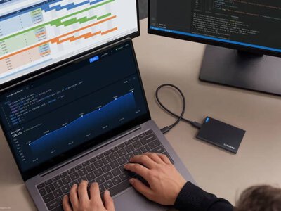 Samsung представила портативные SSD P9 и P7 с USB4