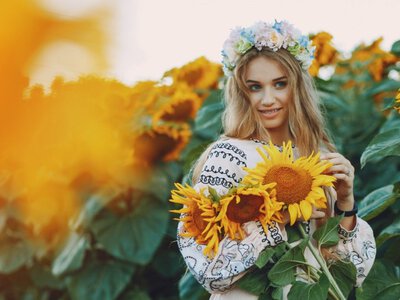 Как красиво назвать девочку в 2026 году: 14 нежных имен, которые подойдут каждой красавице
