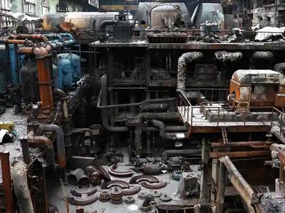 Влада Херсона закликає жителів виїжджати з міста