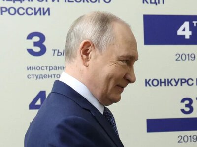 Путин сравнил войну против Украины с косатками, нападающими на белых медведей