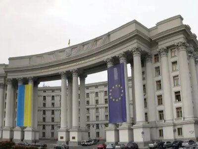 Поиски 56 украинцев после наводнения в Непале не завершены - МИД