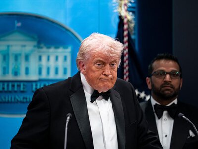 Он утратил право управлять: Карлсон призвал немедленно отстранить Трампа от должности