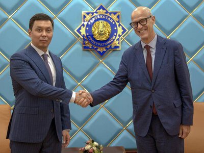 О встрече заместителя Генерального Прокурора Республики Казахстан Асхата Жумагали с региональным представителем Управления Организации Объединённых Наций по наркотикам и преступности Оливером Штольпе