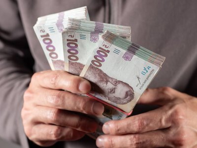 Кредиты до 15 тысяч продают, за большие – судятся: при каких условиях можно законно списать долг