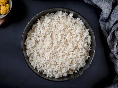 Как приготовить идеальный рис дома: совет шеф-повара и важность рисоварки