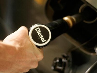 Удары по НПЗ: Россия продлила запрет на экспорт дизельного топлива