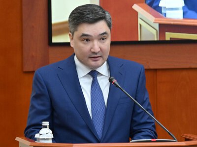  Токаев подписал указ о назначении Олжаса Бектенова Премьер-министром 