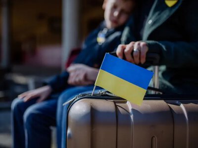 Украинским детям за границей изменили правила консульского учета