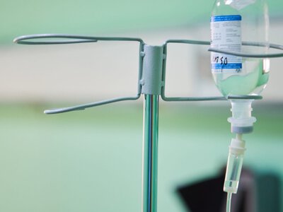  Что известно о состоянии пострадавших после столкновения катера со скалой в Актау 