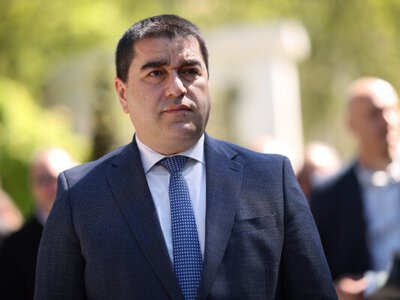 Папуашвили: Политика, которой пытаются оказать воздействие на волю грузинского народа, не действует