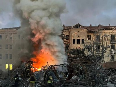 В Славянске авиабомба разрушила подъезд многоэтажного дома: есть раненые