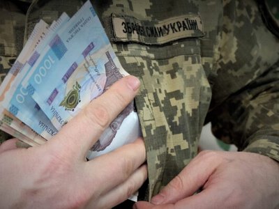 До 10 тысяч гривен: защитникам и их семьям из Константиновской громады предусмотрены выплаты
