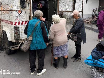 Эвакуировали 1267 человек за сутки: ситуация в Донецкой области