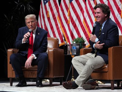 Такер Карлсон закликав усунути Трампа від влади через дискусії про можливе застосування ядерної зброї