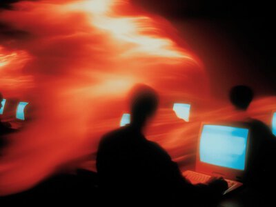 «Отравленный» искусственный интеллект: россияне используют LLM Grooming