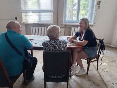 В Каменском для переселенцев из Константиновской громады проводят бесплатные консультации психолога