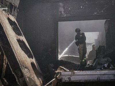 38 погибших и сотни поврежденных зданий: на Киевщине четвертые сутки ликвидируют последствия удара
