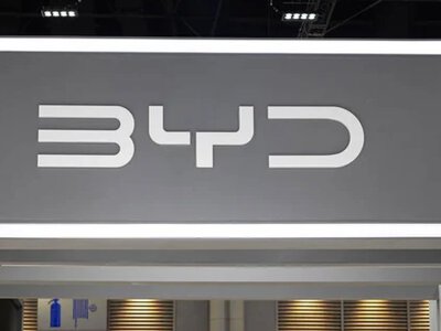 Продажи автогиганта BYD выросли на 18% благодаря рекордному экспорту