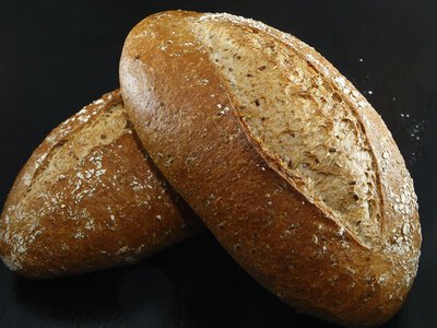Білий хліб, цукор і макарони: кардіолог пояснив, чому для серця важливі не лише жири