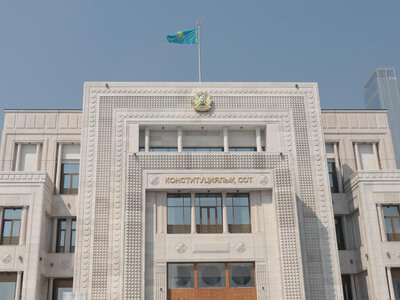 Конституционный Суд проверит нормы о пособии награжденным многодетным матерям