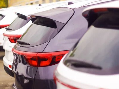 Украинцы снизили импорт подержанных авто на 8%: какие модели покупали чаще всего