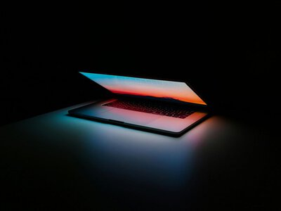 Apple отменила выпуск двух новых MacBook – что же случилось с амбициозными планами компании?