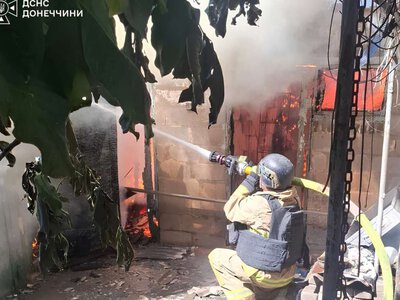 Российские обстрелы привели к пожарам в Краматорске и Славянске