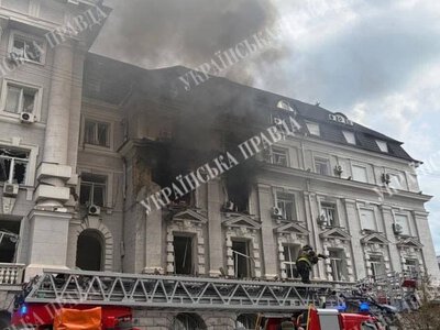 Дрон РФ атаковал здание СБУ в Киеве: Зеленский анонсировал ответ