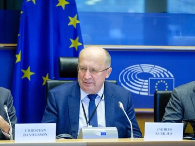 Теперь КГБ и ГРУ будут ждать украинские дроны в своих офисах — еврокомиссар