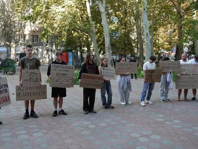 В Одессе разгорелся скандал вокруг аспирантуры: чего требуют студенты, преподаватели и ветераны