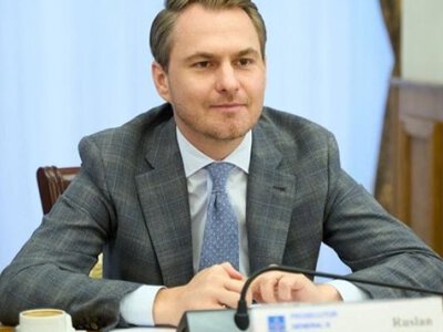 Генпрокурор отрицает причастность к сейфу с деньгами