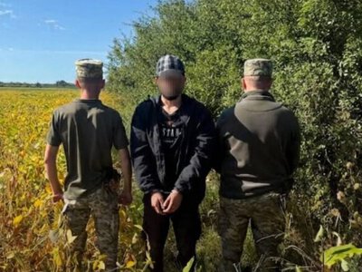 Дезертировал из армии рф и пытался попасть в Украину: в Закарпатье задержали 24-летнего мужчину