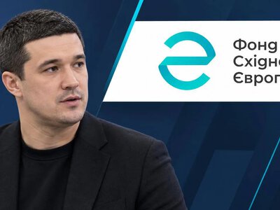 Представителей фонда Восточная Европа, где Федоров оформил бронь за один день, принудительно доставят на заседание парламентской ВСК