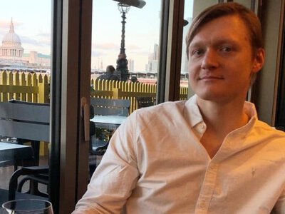Руководитель сети SmartAss Виктор Глущенко увольняется из-за скандального сообщения в Threads.
