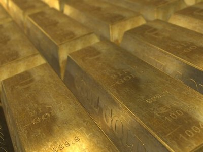Россия распродает золото из госфонда на строительство самолетов