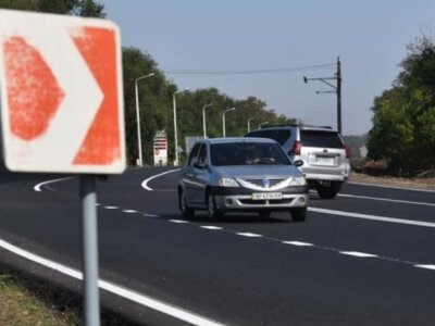В Киевской области возобновили движение по трассе Киев — Чоп после удара россии по складам в Мили