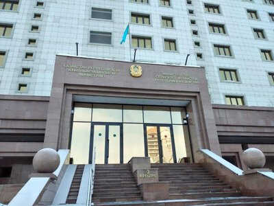 Перечень зерноперерабатывающих предприятий и птицеводческих хозяйств, в адрес которых разрешен импорт пшеницы железнодорожным транспортом
