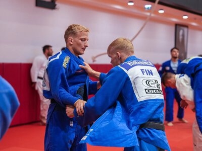 Niderland, Finlandiya və Qazaxıstan yığmalarının üzvləri Bakıda