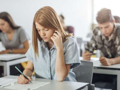 Школы Константиновки вошли в рейтинг лучших заведений Донецкой области по результатам НМТ