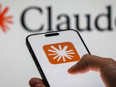 Anthropic примусово виходить із Claude на заражених пристроях: викрадачі сесій списували ліміти й гроші