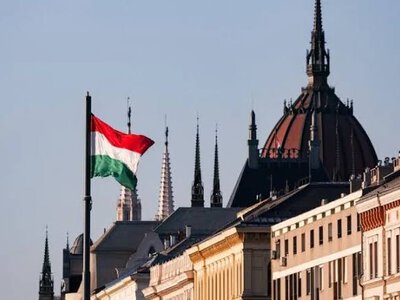 Угорщина висилає 10 російських дипломатів