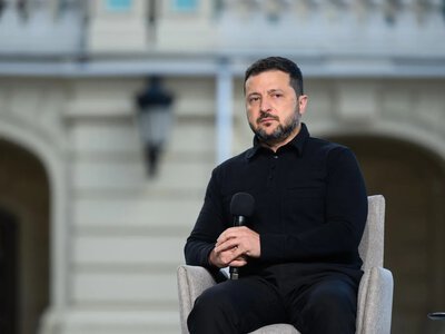 Зеленский назвал возможные места для трехсторонней встречи Украины, США и россии