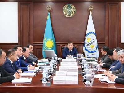 Рассмотрены вопросы подготовки кадров по рабочим профессиям