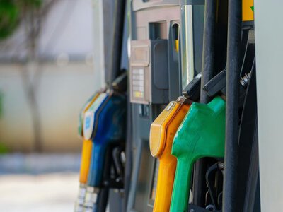 Мир столкнулся с новой проблемой: что происходит с дизельным топливом