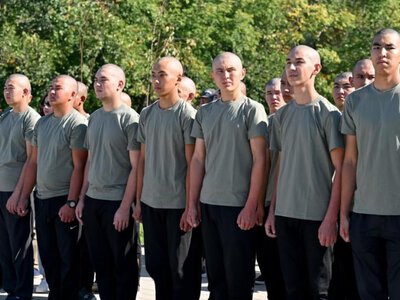  В области Абай впервые применили новый формат проводов призывников 