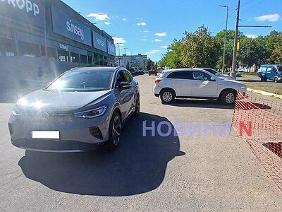 На парковке ТРЦ «Южный Буг» в Николаеве произошло ДТП