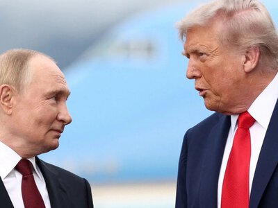  Путин и Трамп провели часовой разговор о ситуации вокруг Украины 
