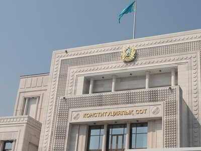 Конституционный Суд: требование ДНК-экспертизы в рамках судебного рассмотрения дела об усыновлении направлено на защиту прав ребенка
