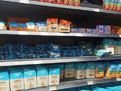 Пустые полки или ажиотаж? Фоторепортаж из супермаркетов Одессы